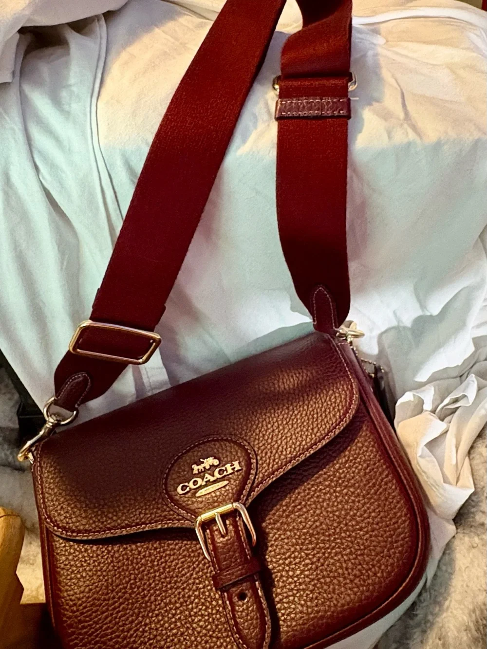 Coach authentic amelia